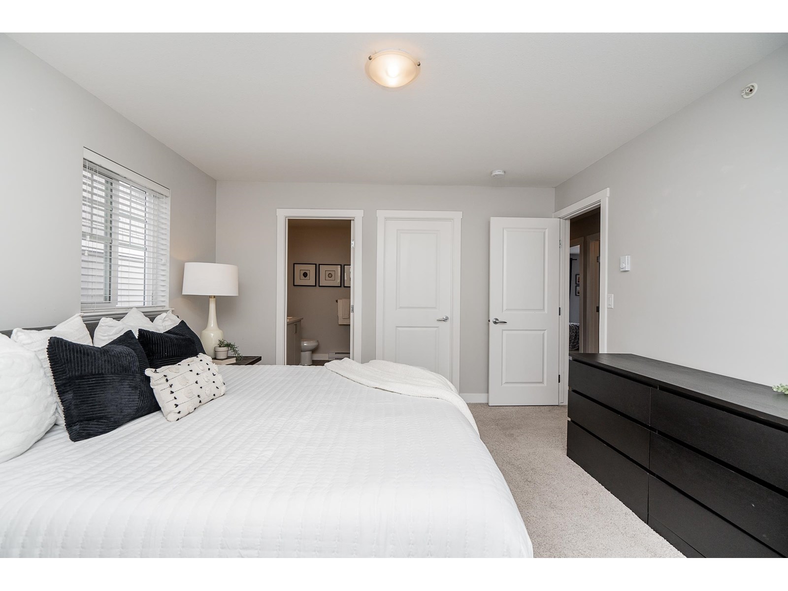 Photo 15 of 50 7169 208 A Avenue, Langley BC