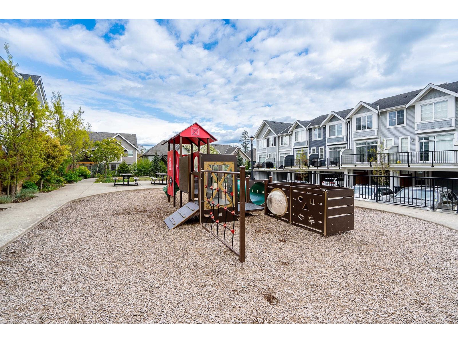 Photo 32 of 50 7169 208 A Avenue, Langley BC