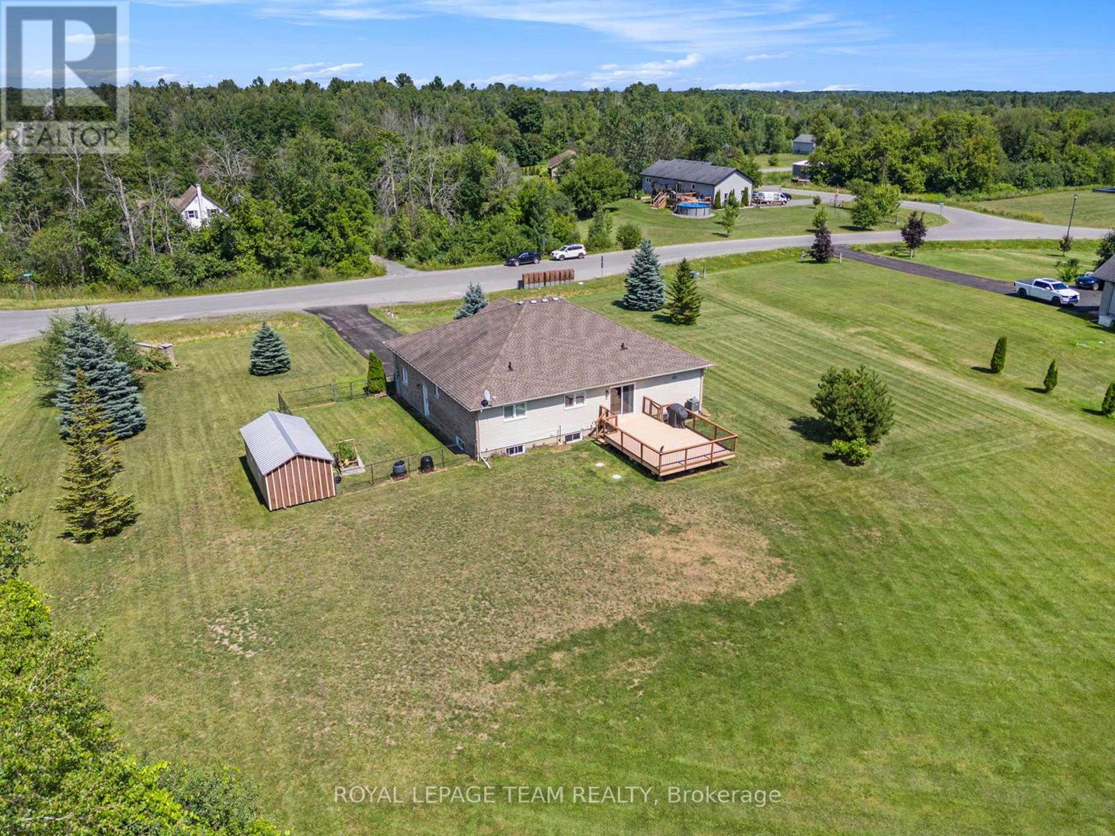 Photo 34 of 124 Stonewalk Drive, North Grenville ON