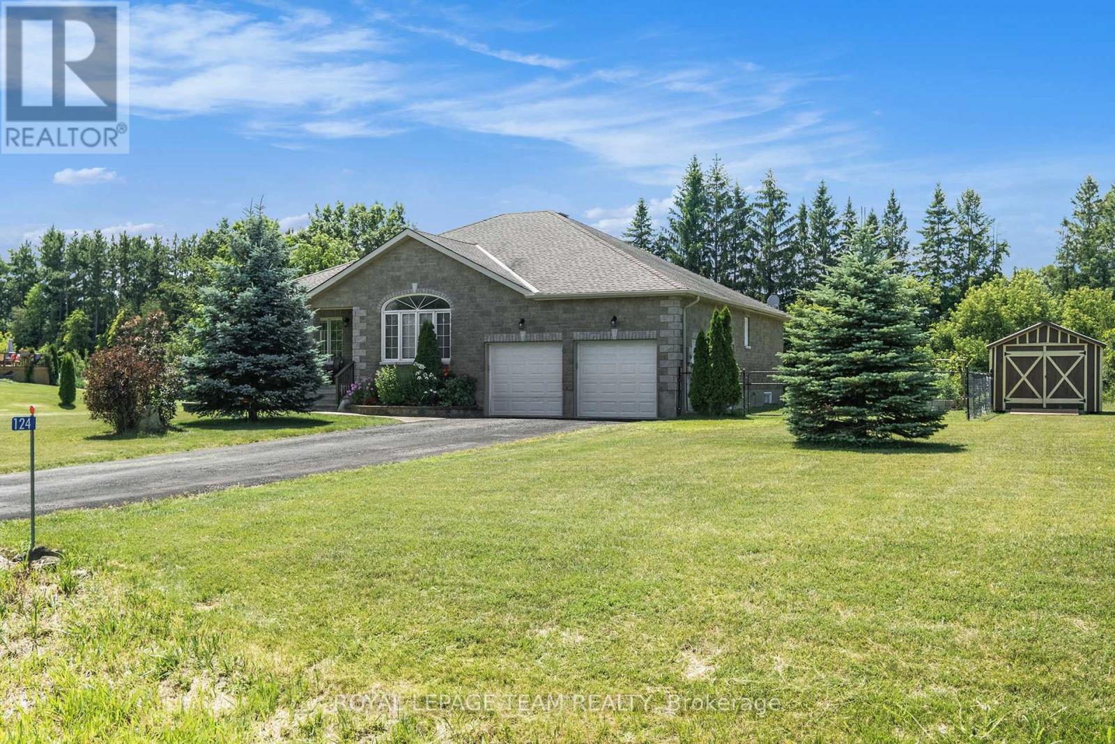Photo 17 of 124 Stonewalk Drive, North Grenville ON