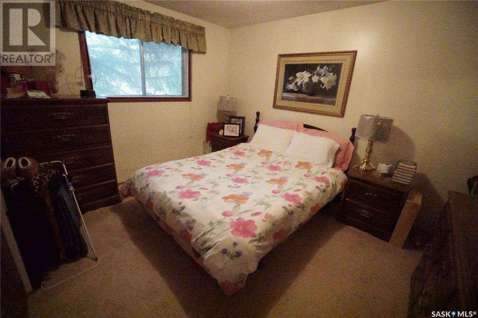 Photo 40 of 986 Garry Street N, Regina SK