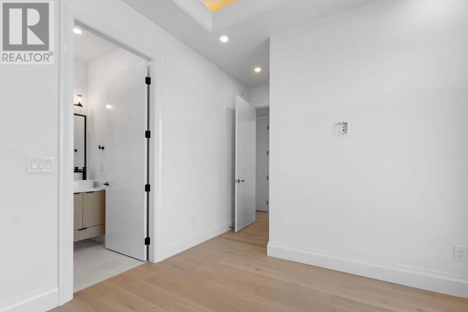 Photo 22 of 2246 W 20th Avenue, Vancouver BC