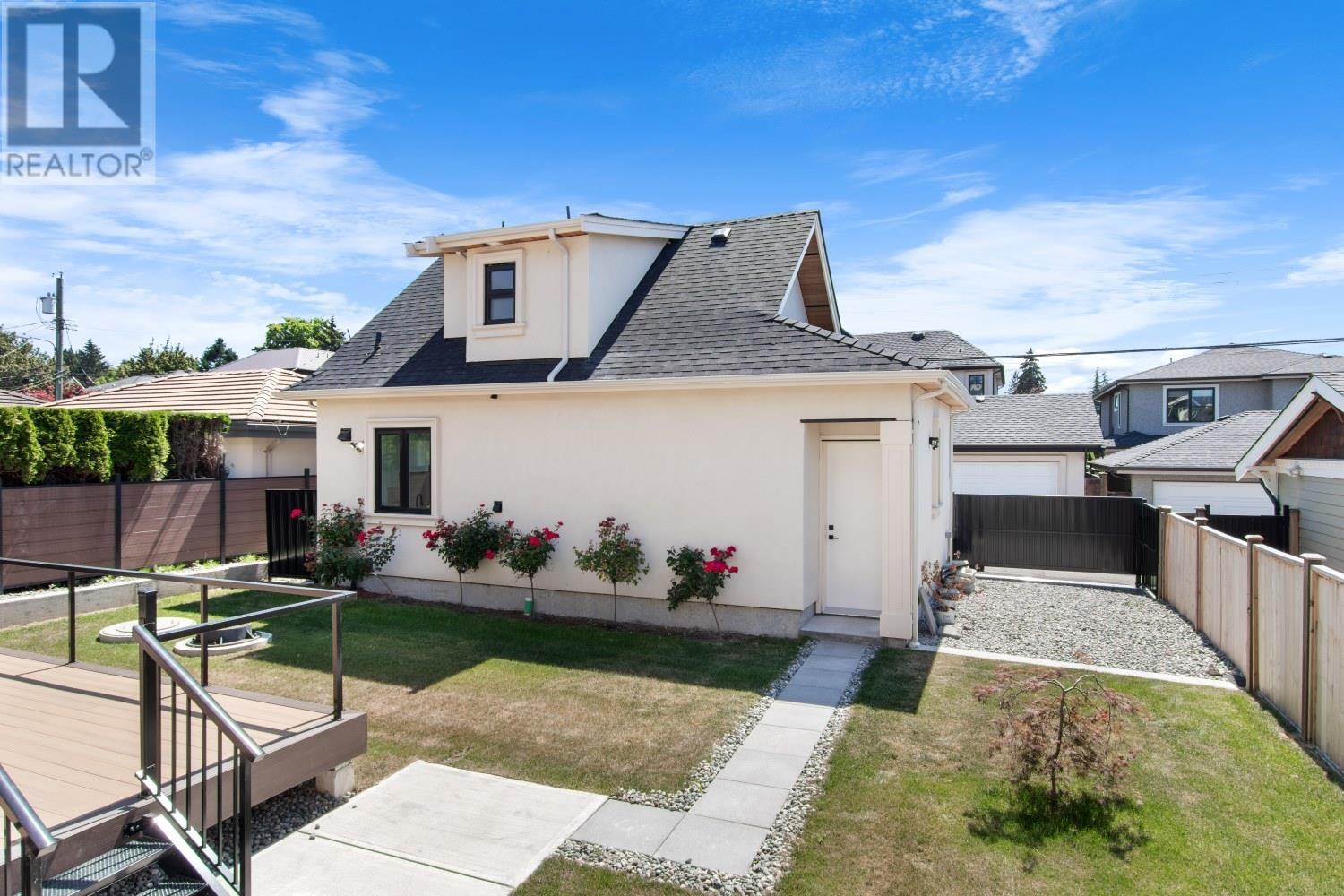 Photo 35 of 2246 W 20th Avenue, Vancouver BC