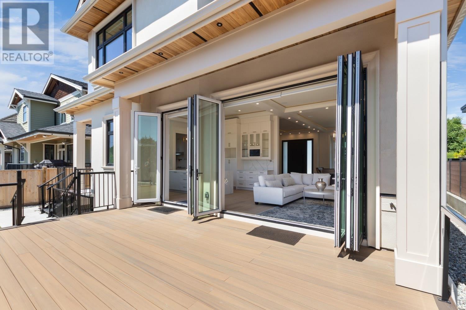 Photo 33 of 2246 W 20th Avenue, Vancouver BC
