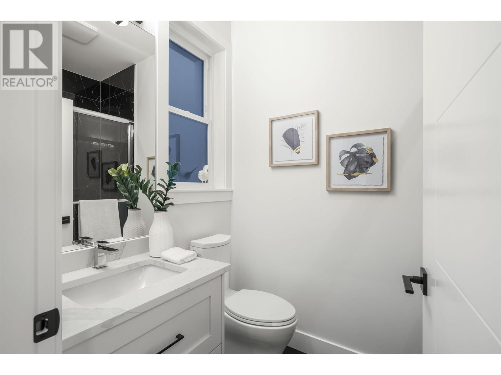 Photo 31 of 11018 243 B Street, Maple Ridge BC