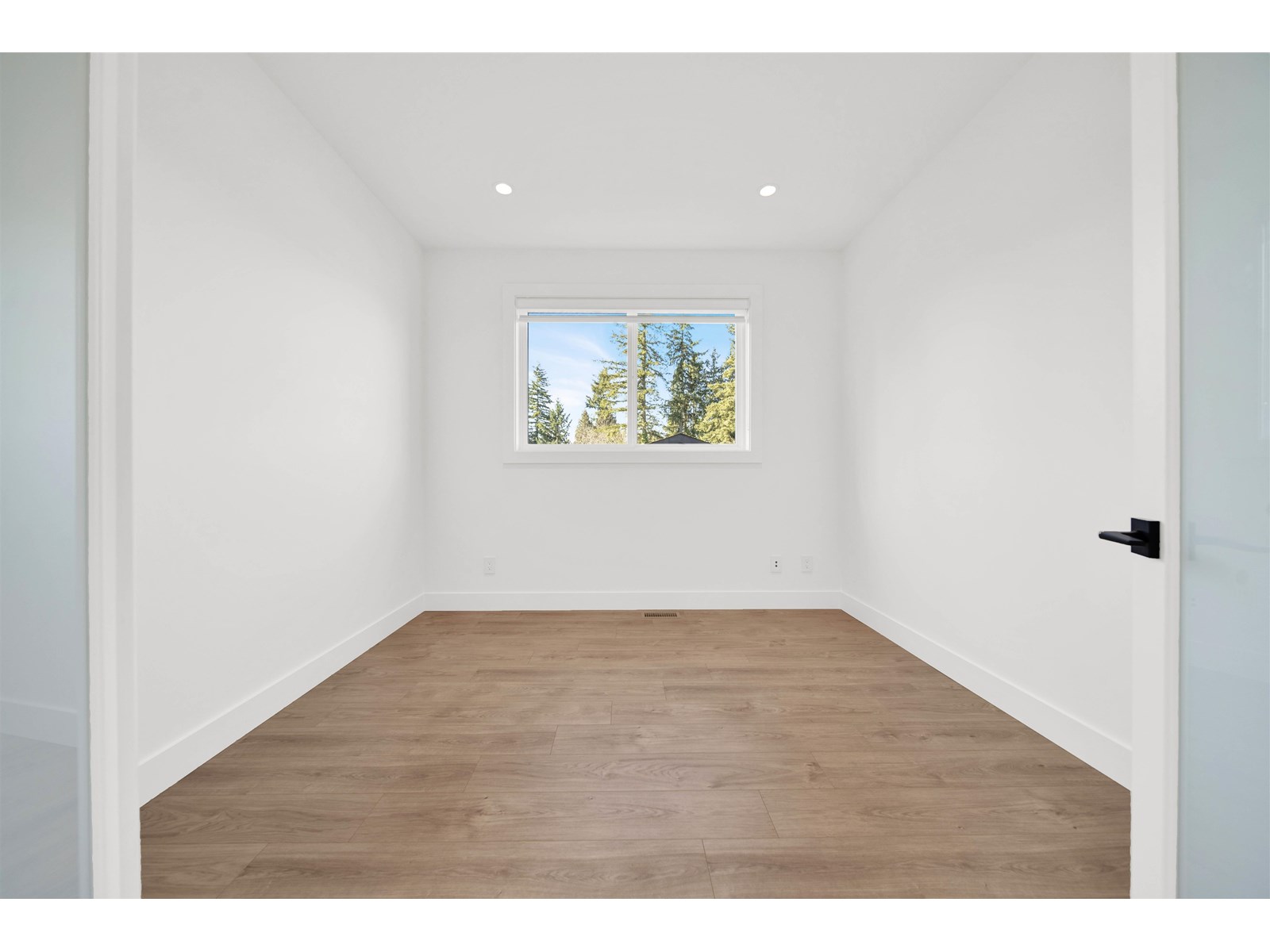 Photo 14 of 20884 48 Avenue, Langley BC