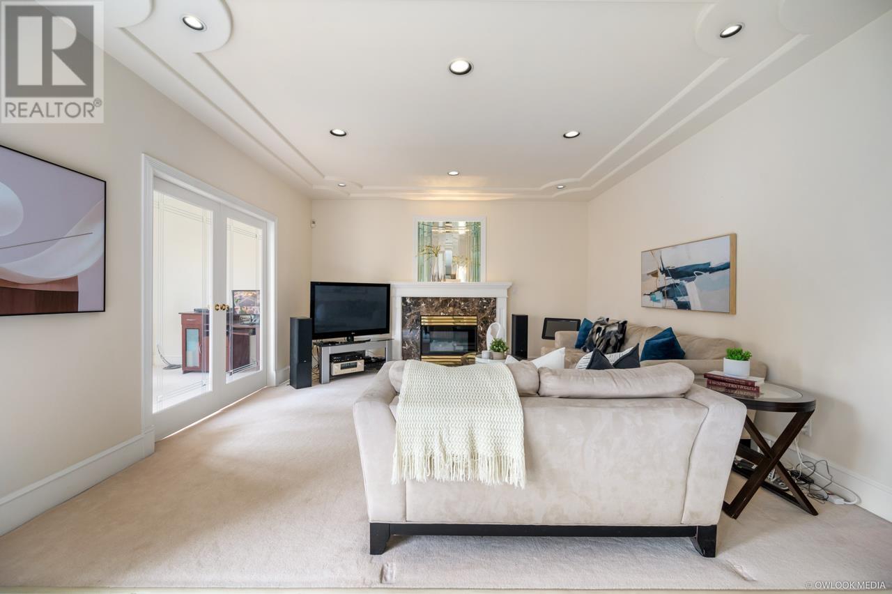 8100 MINLER Road, Richmond