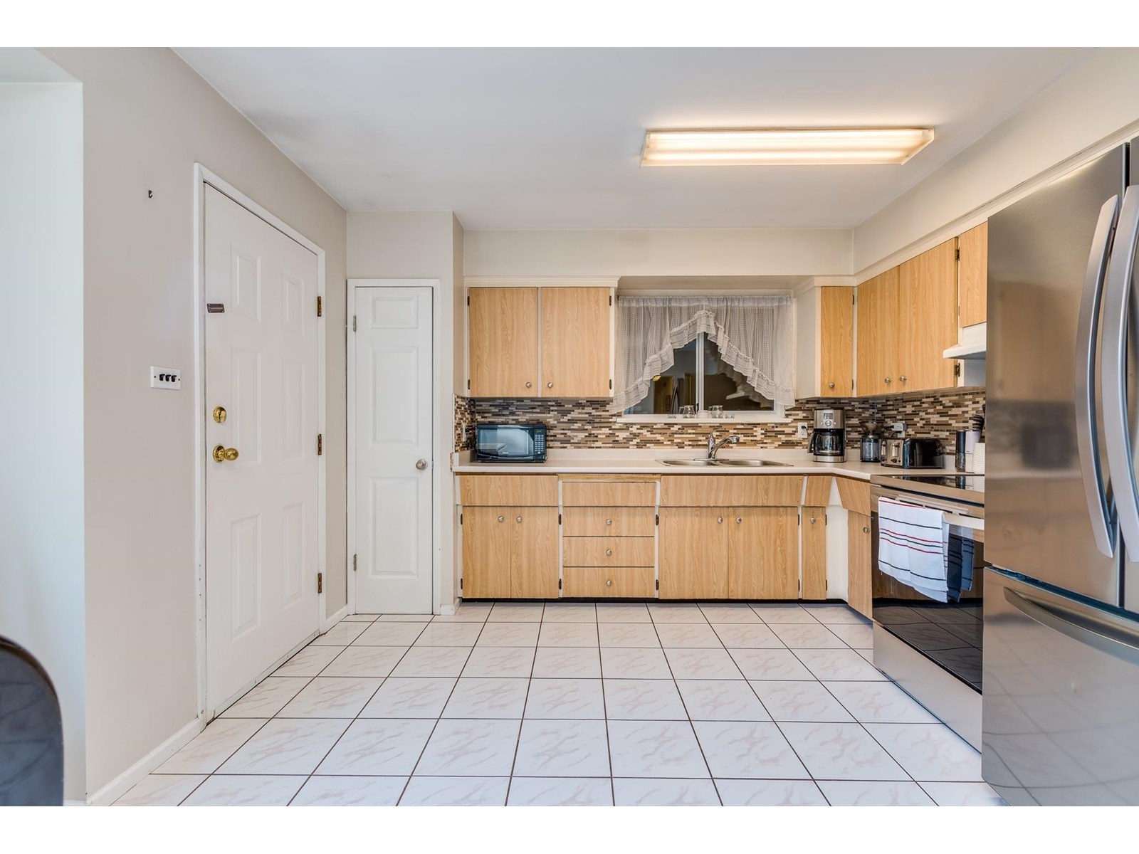 Photo 7 of 7980 112 Street, Delta BC