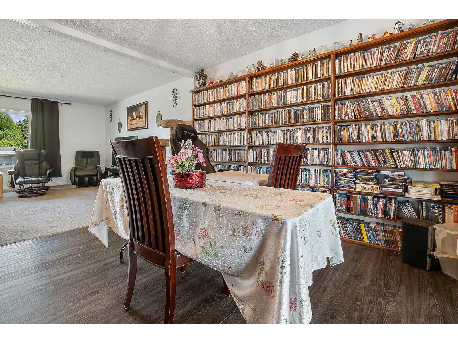 8789 BUTCHART STREET, Chilliwack Proper South, Chilliwack