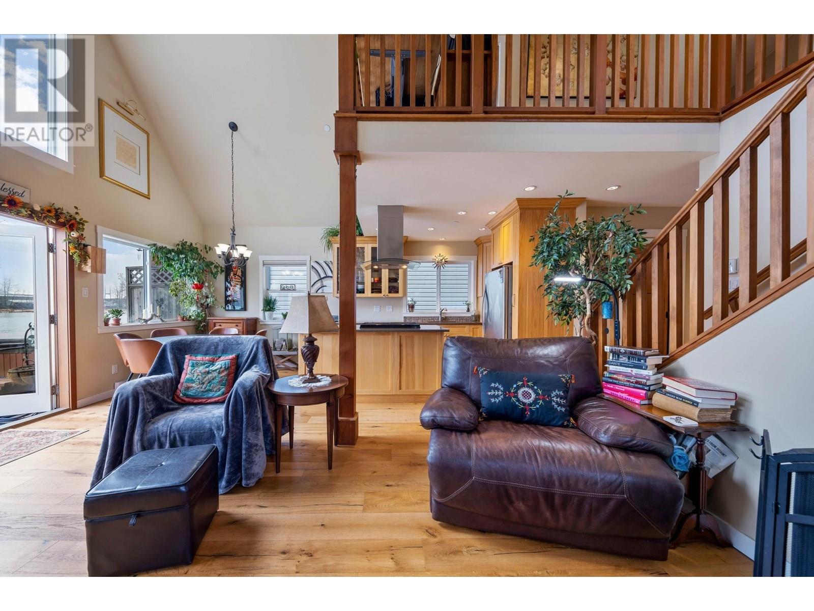 Photo 15 of 7 750 South Dyke Road, New Westminster BC