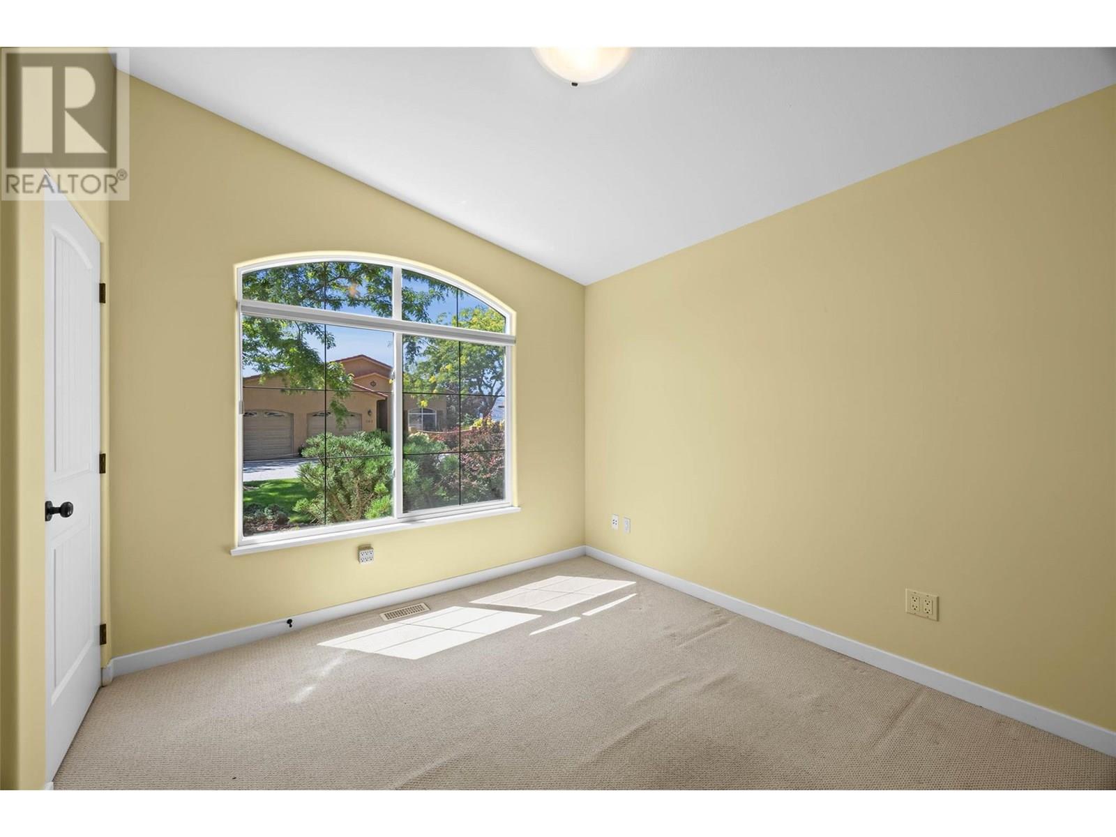 Photo 18 of 765 Rosewood Crescent, Kamloops BC