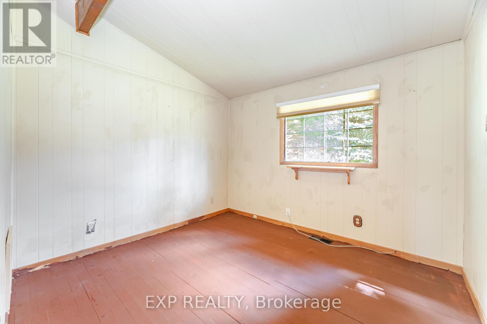 Photo 29 of 111490 Grey County Road 14, Southgate ON