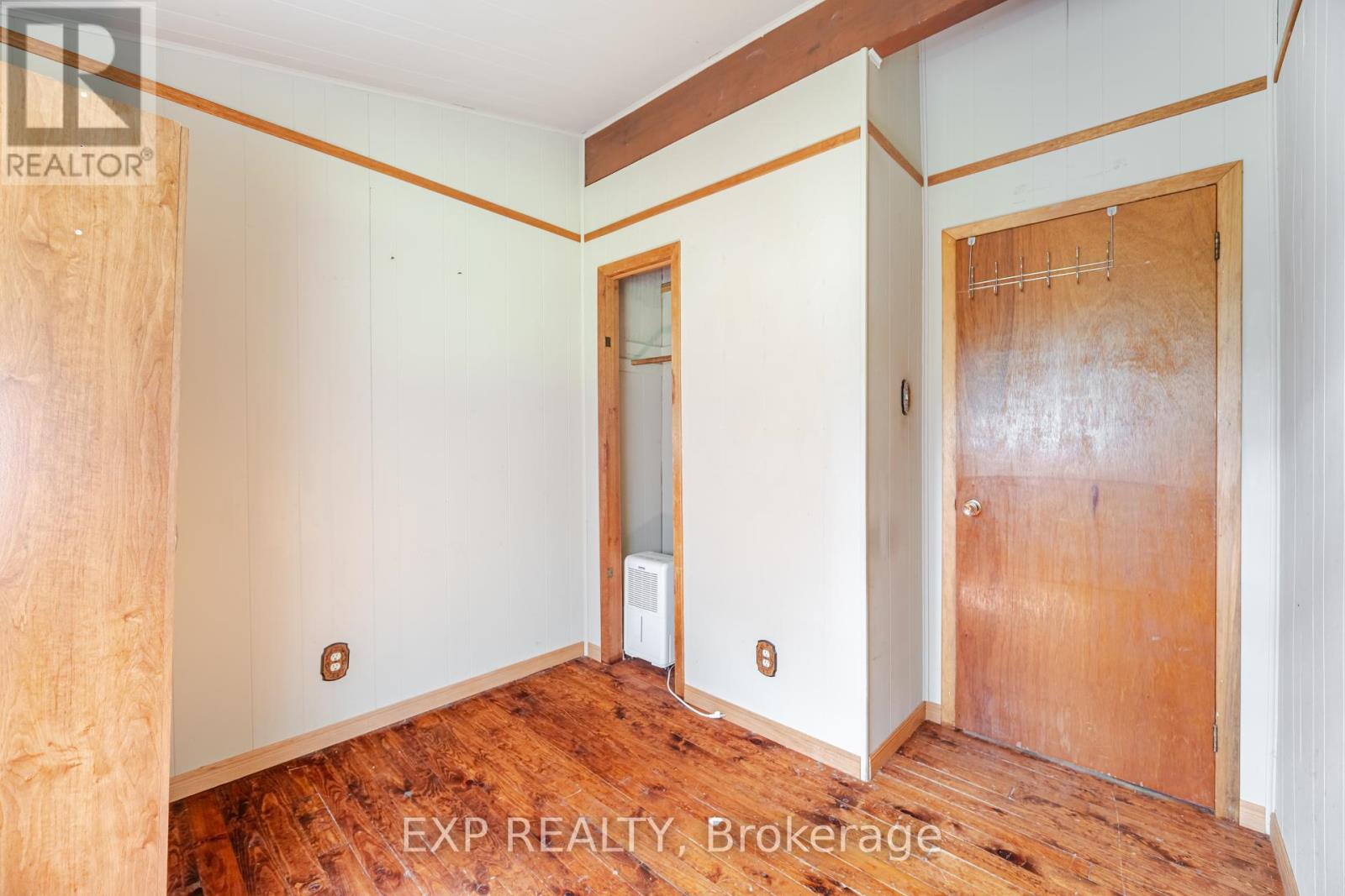 Photo 32 of 111490 Grey County Road 14, Southgate ON