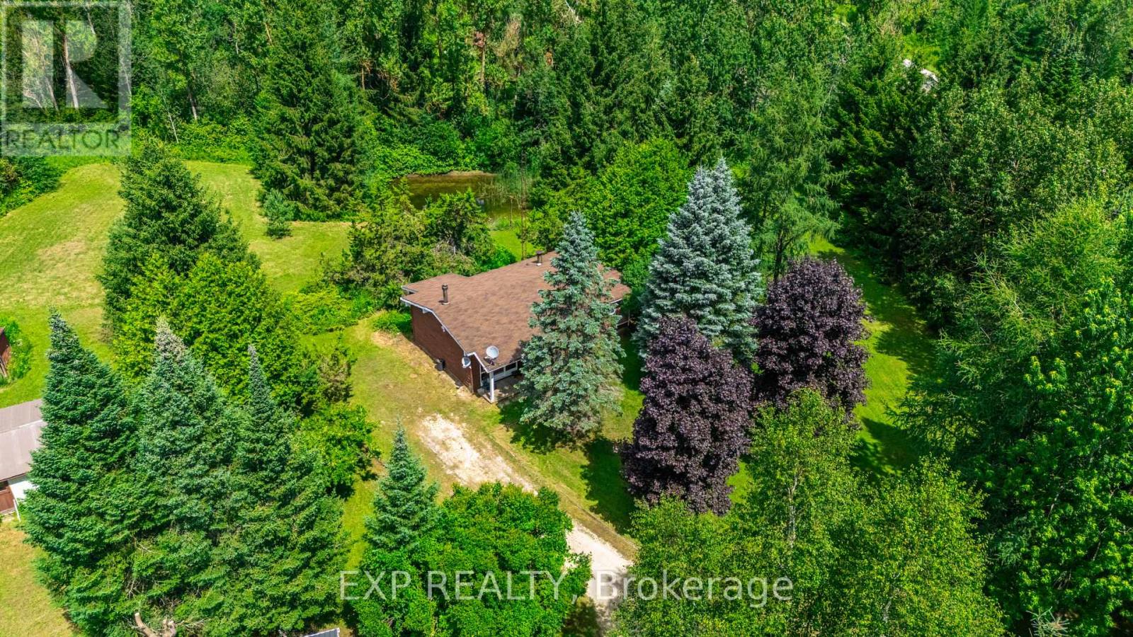 Photo 4 of 111490 Grey County Road 14, Southgate ON