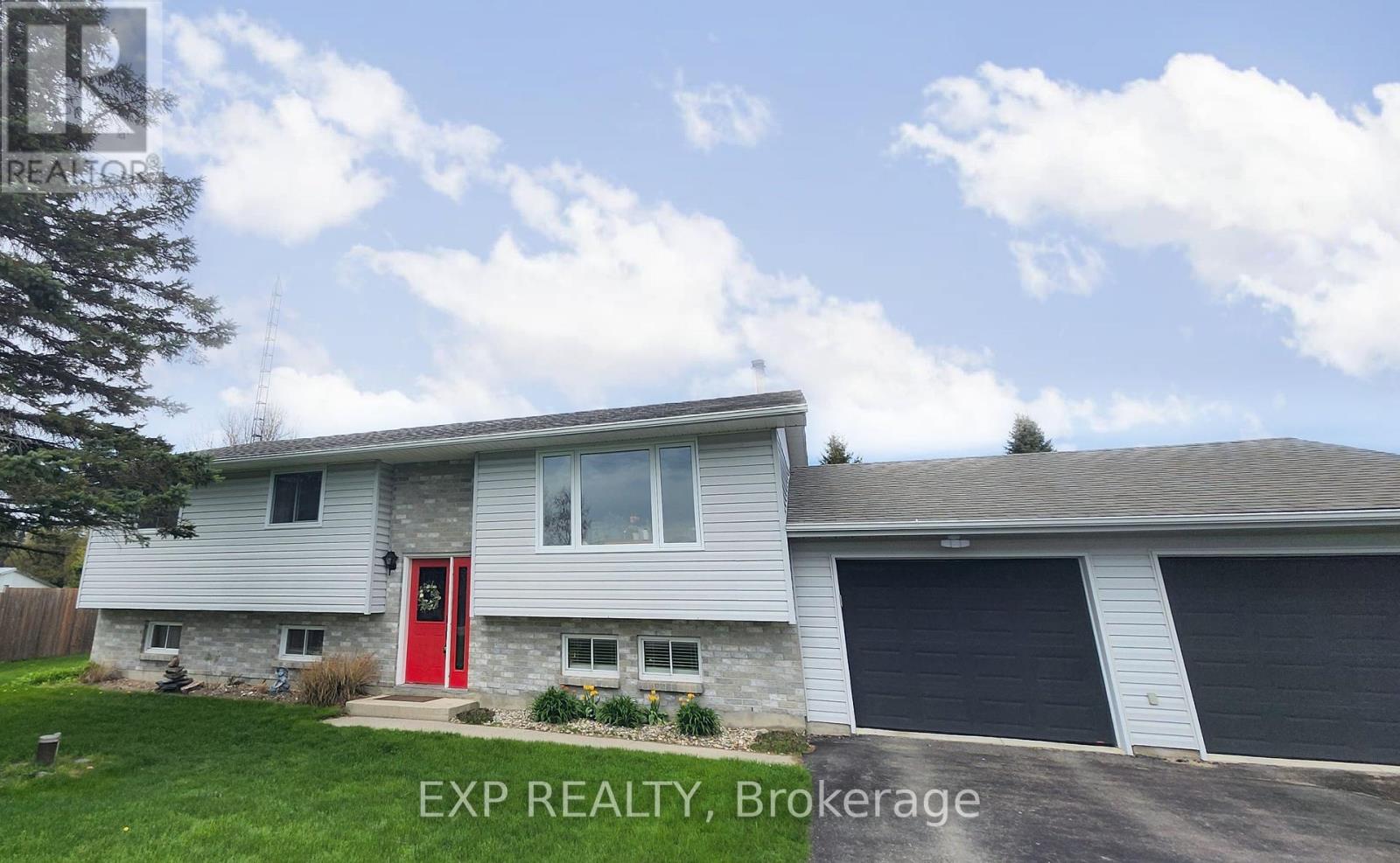 Photo 1 of 4020 Glen Smail Road, Augusta ON
