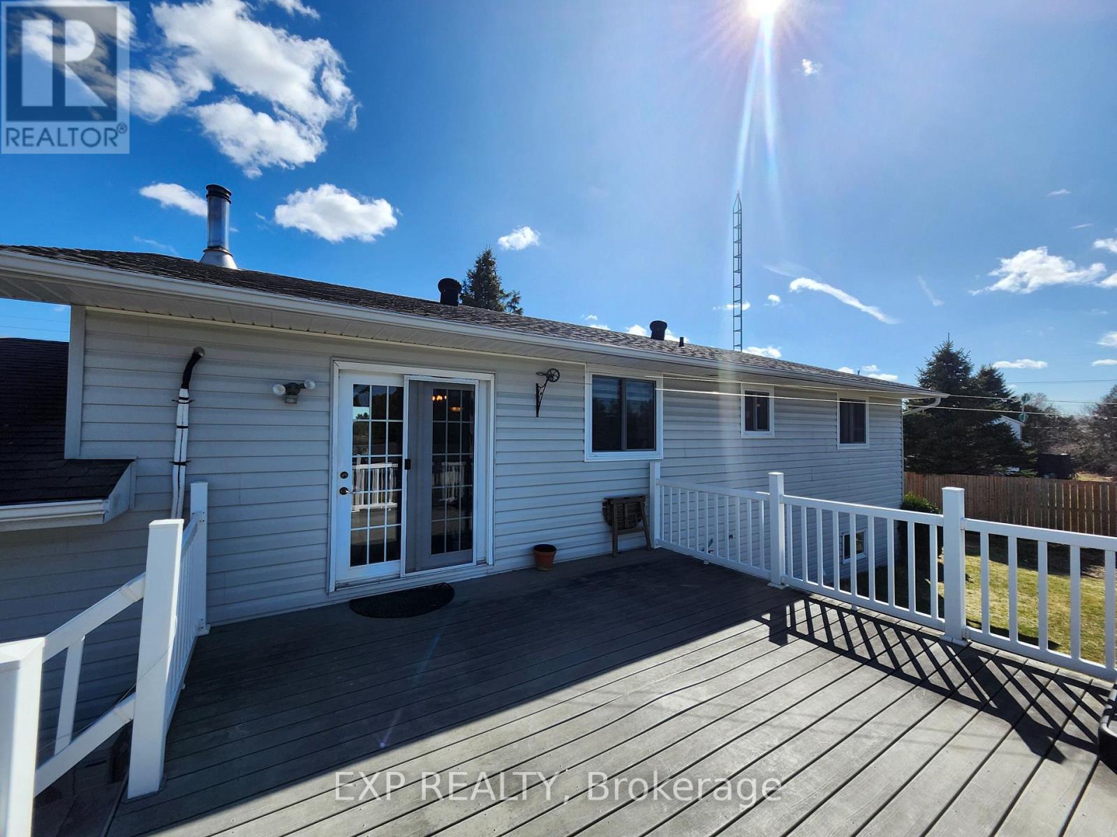 Photo 2 of 4020 Glen Smail Road, Augusta ON