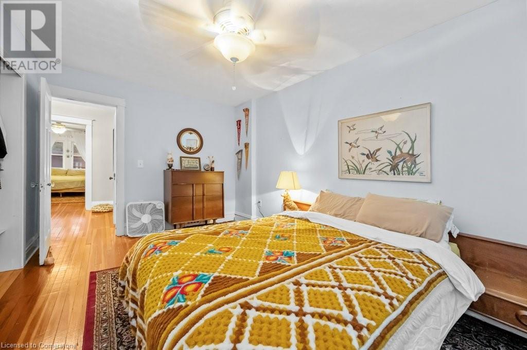 Photo 21 of 48 Balmoral Avenue S Unit Upper, Hamilton ON