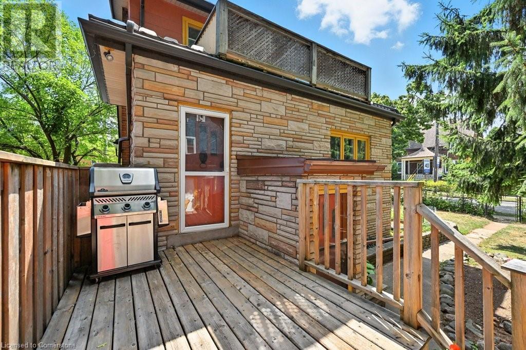 Photo 2 of 48 Balmoral Avenue S Unit Upper, Hamilton ON