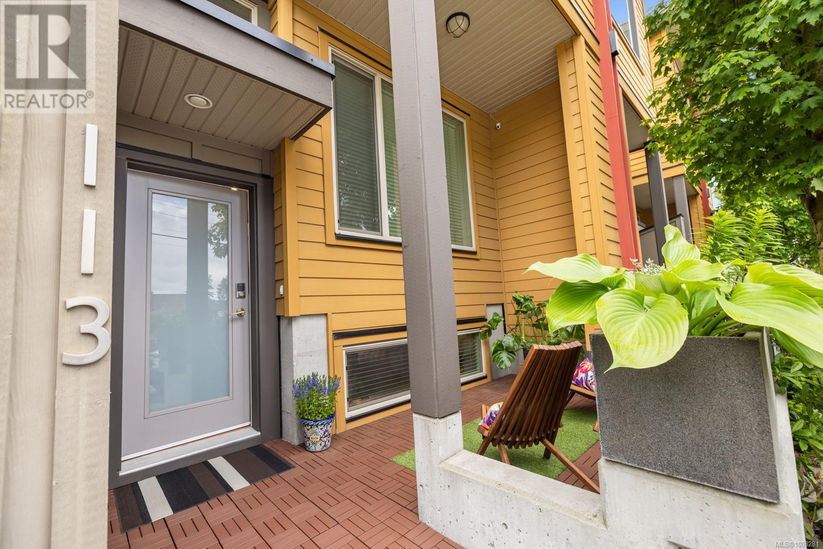 Photo 2 of 113 2733 Peatt Rd, Langford BC