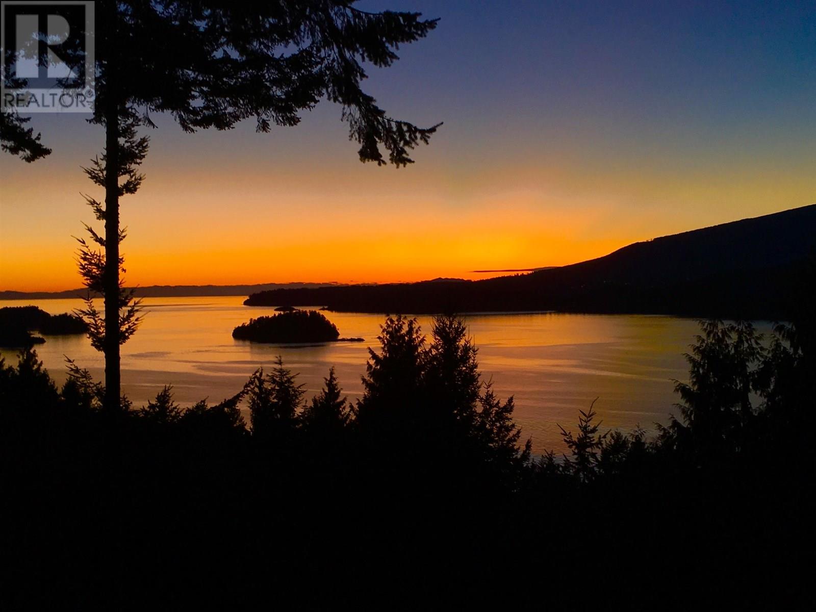 894 SCHOONER LANE, Bowen Island