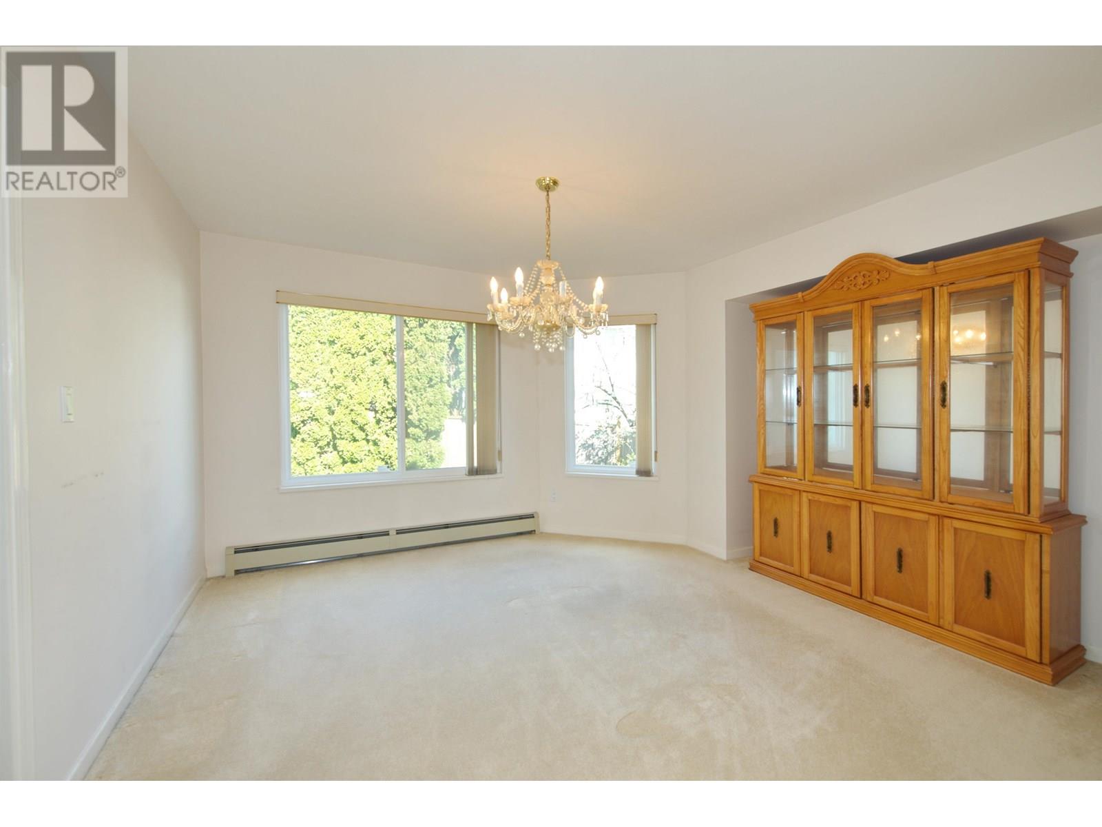 Photo 7 of 5609 Wilson Court, Richmond BC