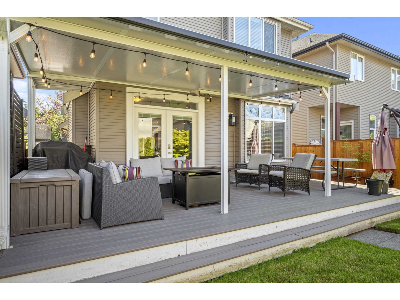 Photo 35 of 6867 208 A Street, Langley BC