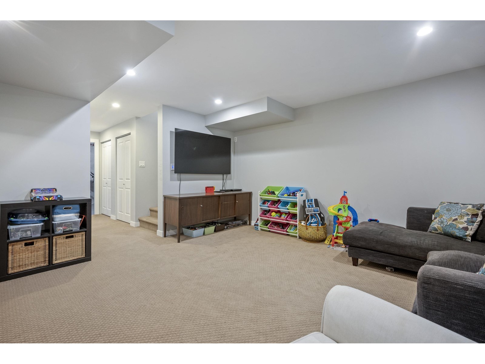 Photo 27 of 6867 208 A Street, Langley BC