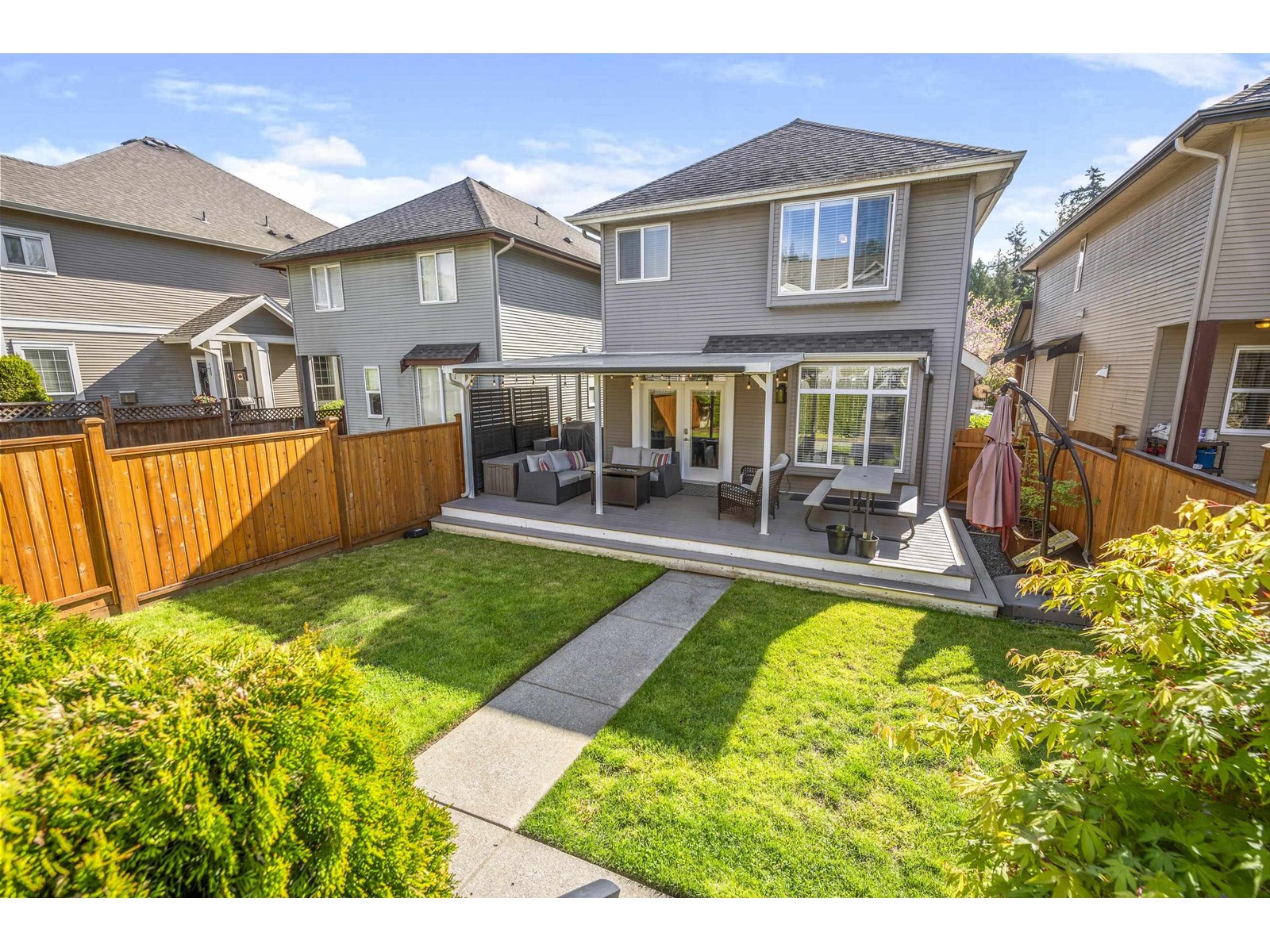 Photo 36 of 6867 208 A Street, Langley BC