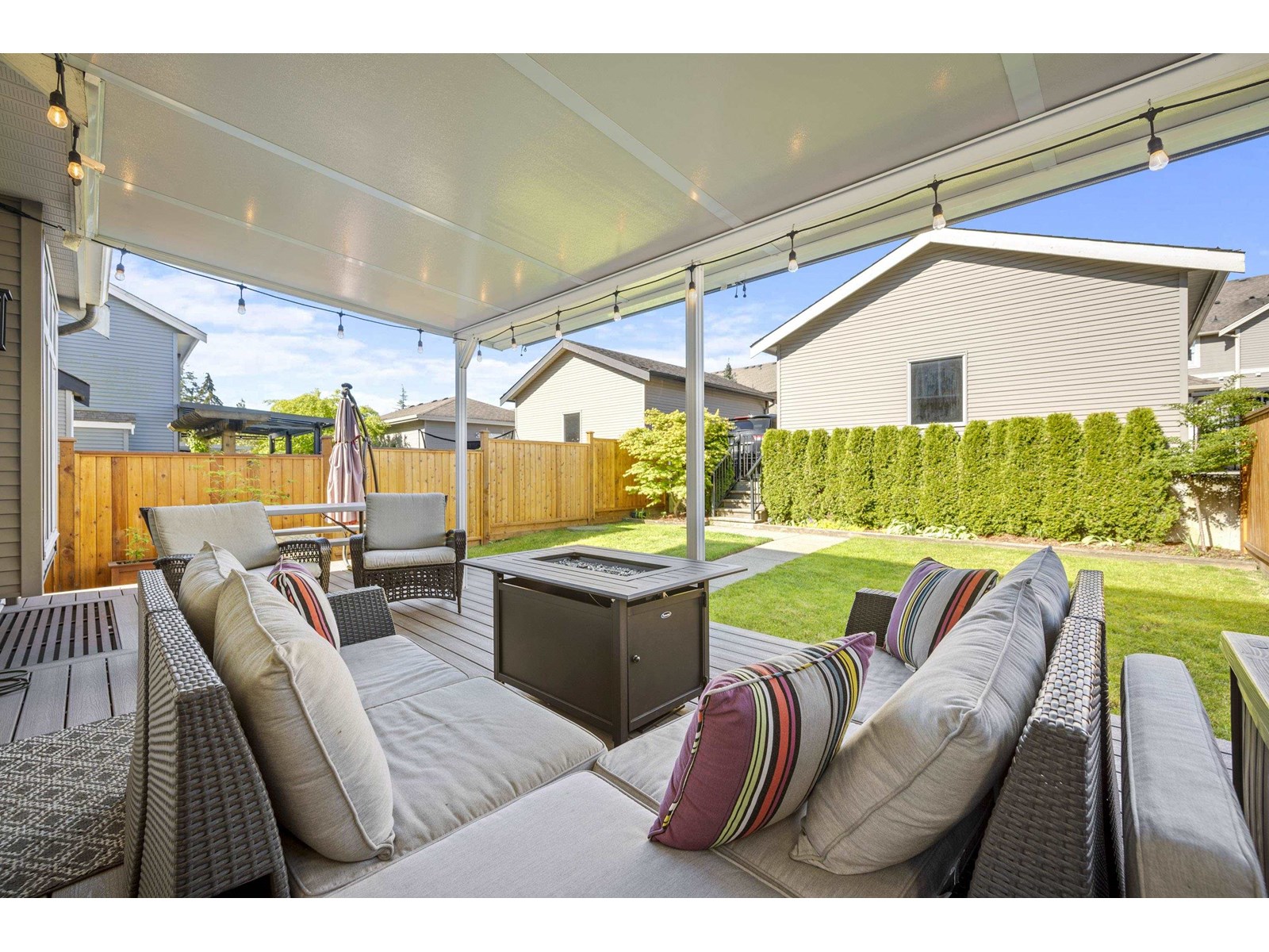 Photo 31 of 6867 208 A Street, Langley BC