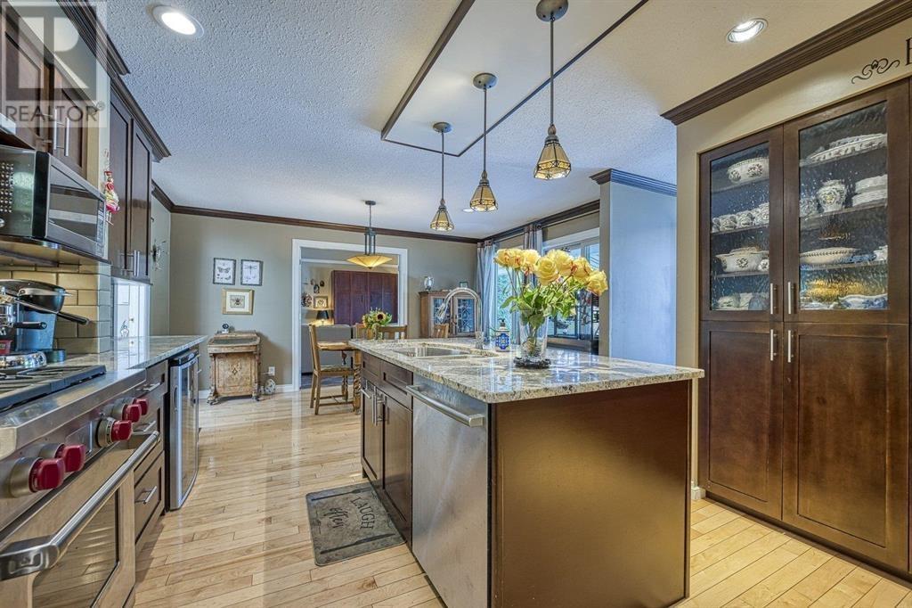 Photo 11 of 8184 East Boulevard, Vancouver BC