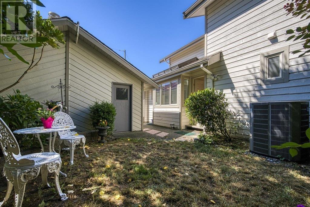 Photo 31 of 8184 East Boulevard, Vancouver BC