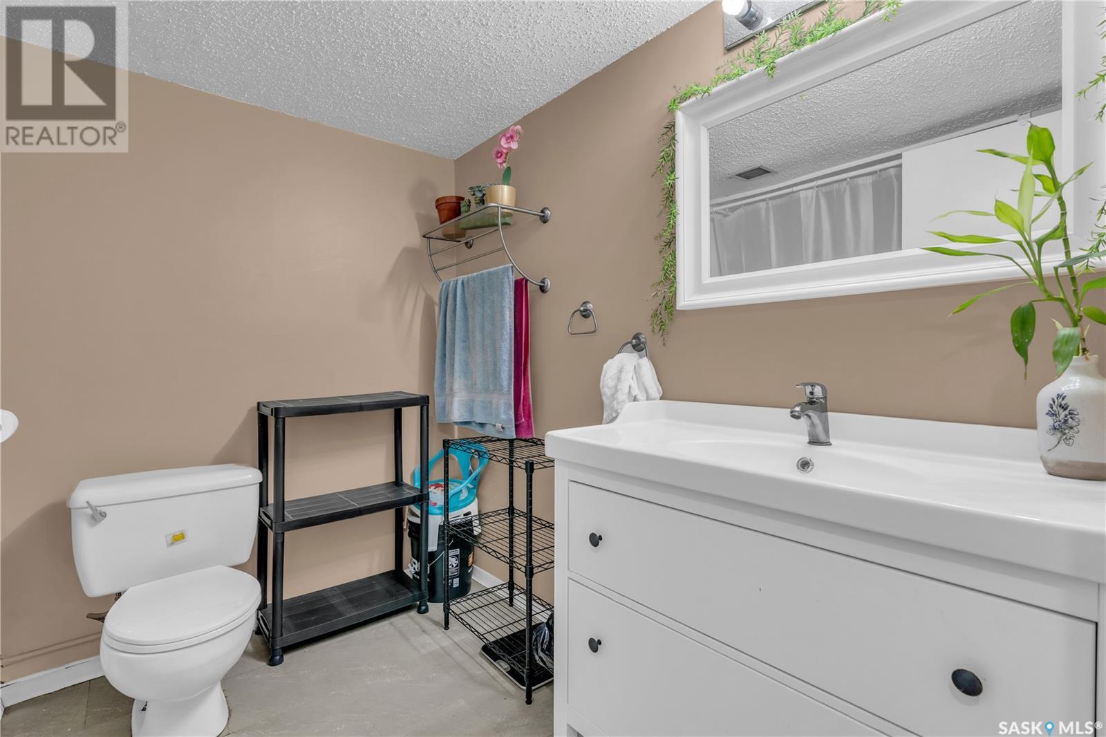 Photo 18 of 101 2125 Osler Street, Regina SK