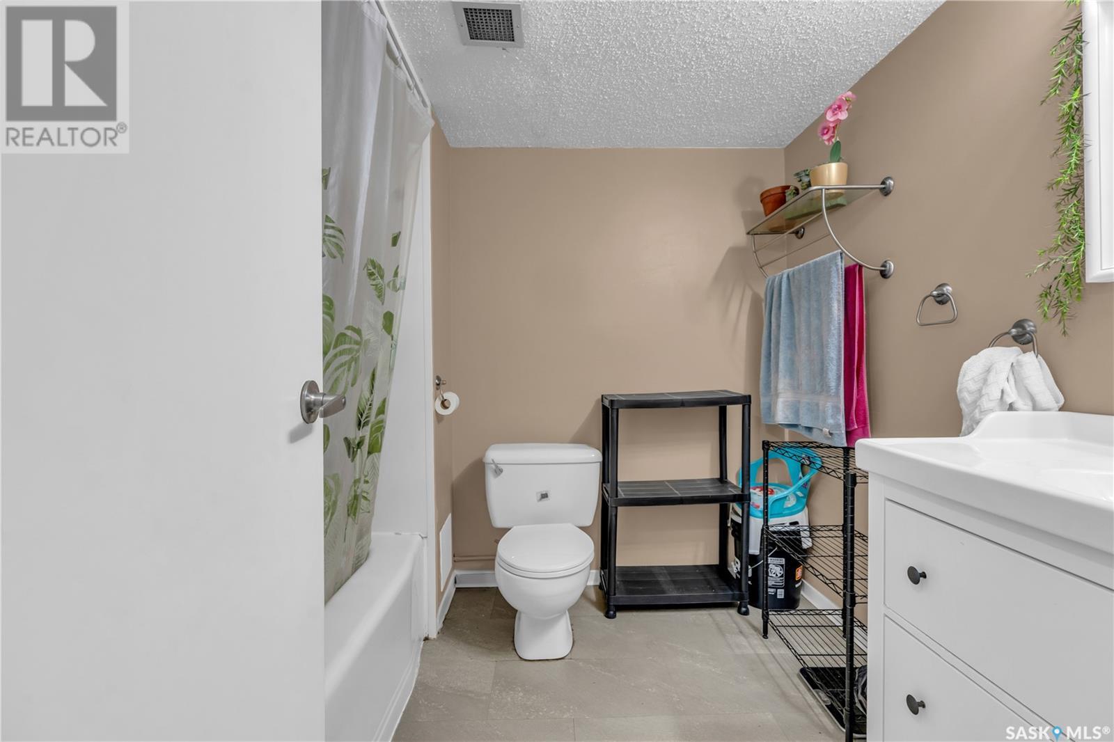 Photo 19 of 101 2125 Osler Street, Regina SK
