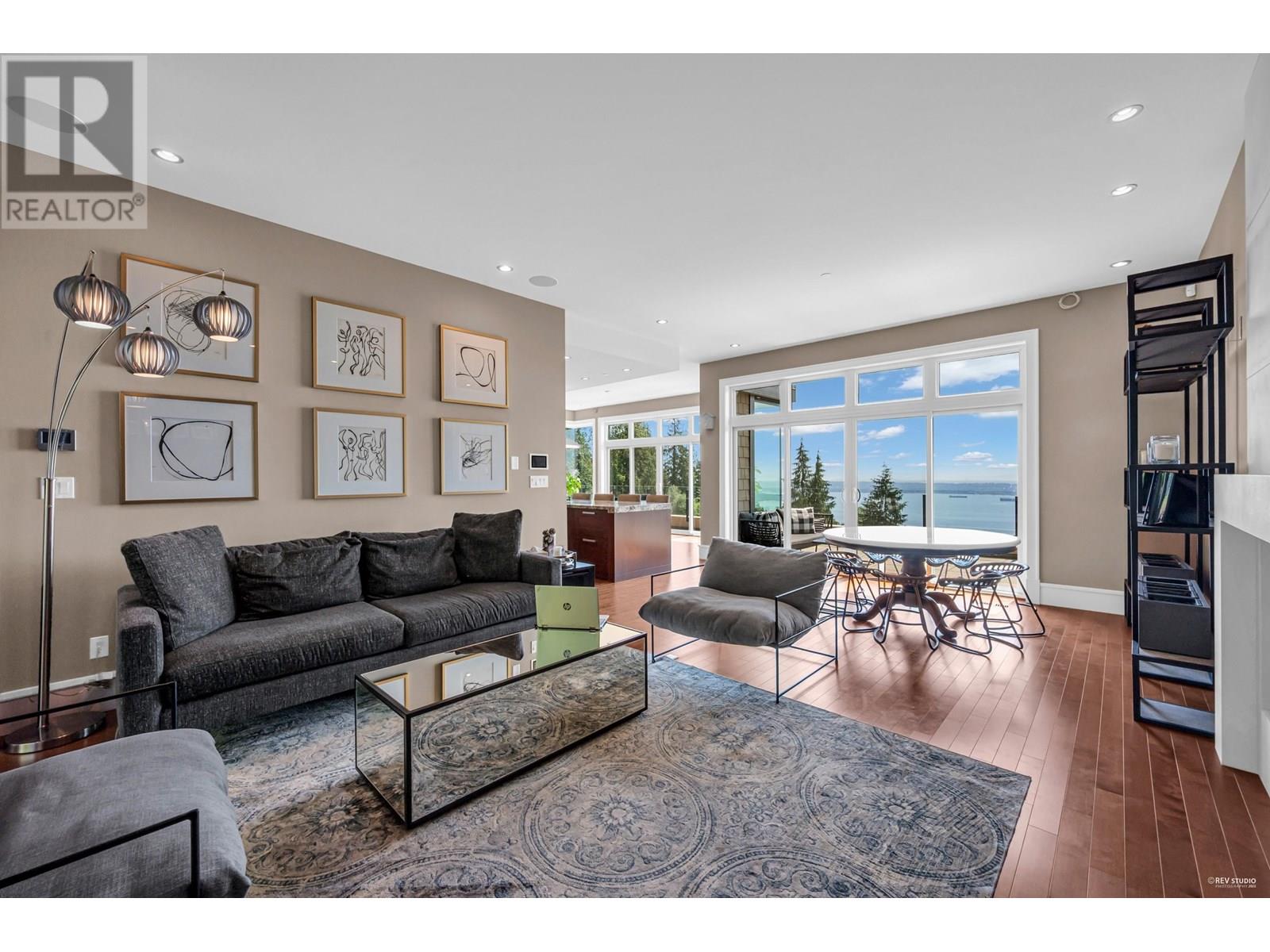 Photo 18 of 2705 Highview Place, West Vancouver BC