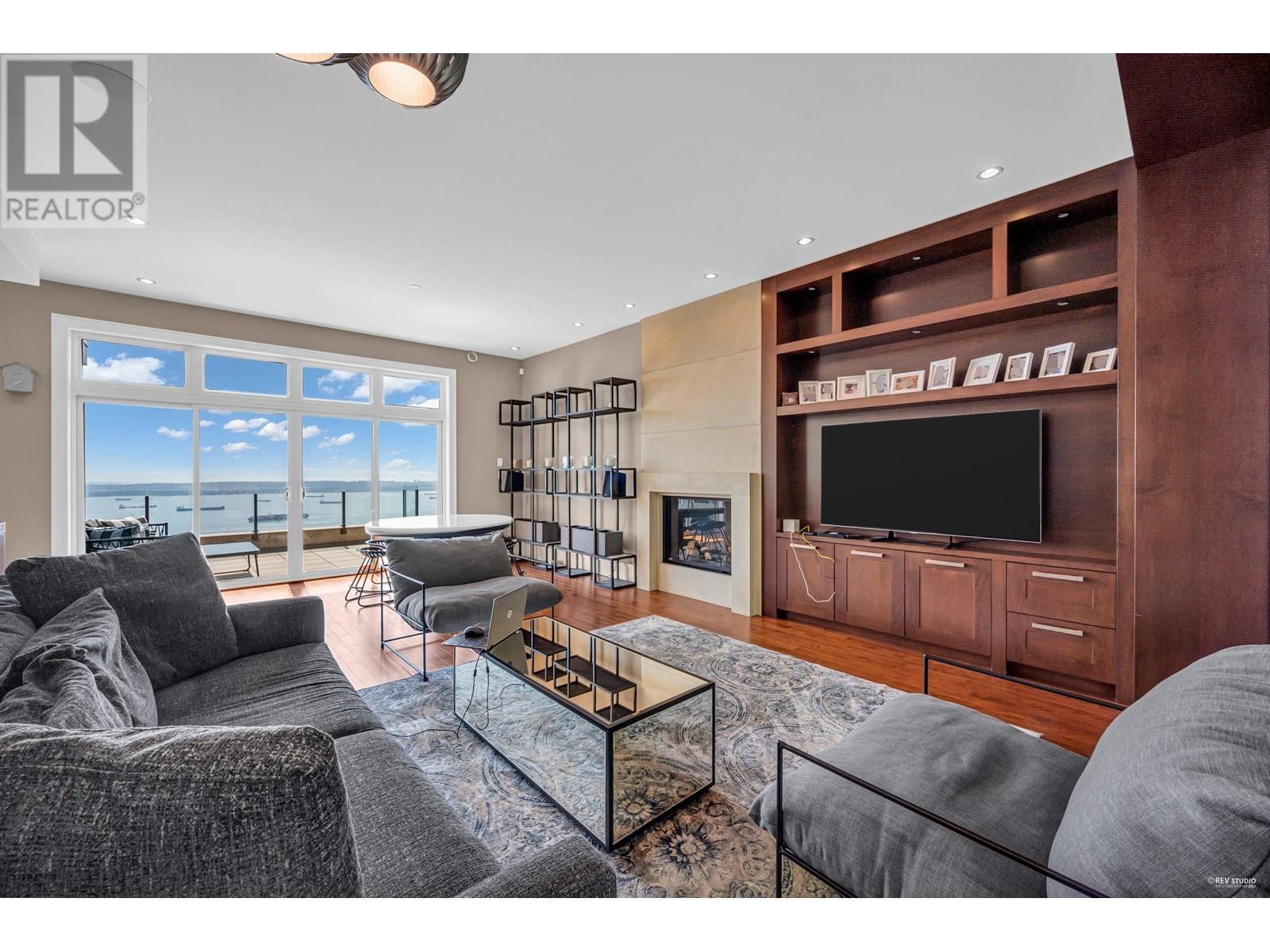 Photo 12 of 2705 Highview Place, West Vancouver BC