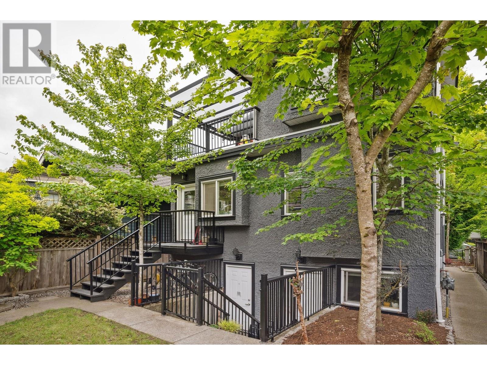 Photo 32 of 5187 Sherbrooke Street, Vancouver BC