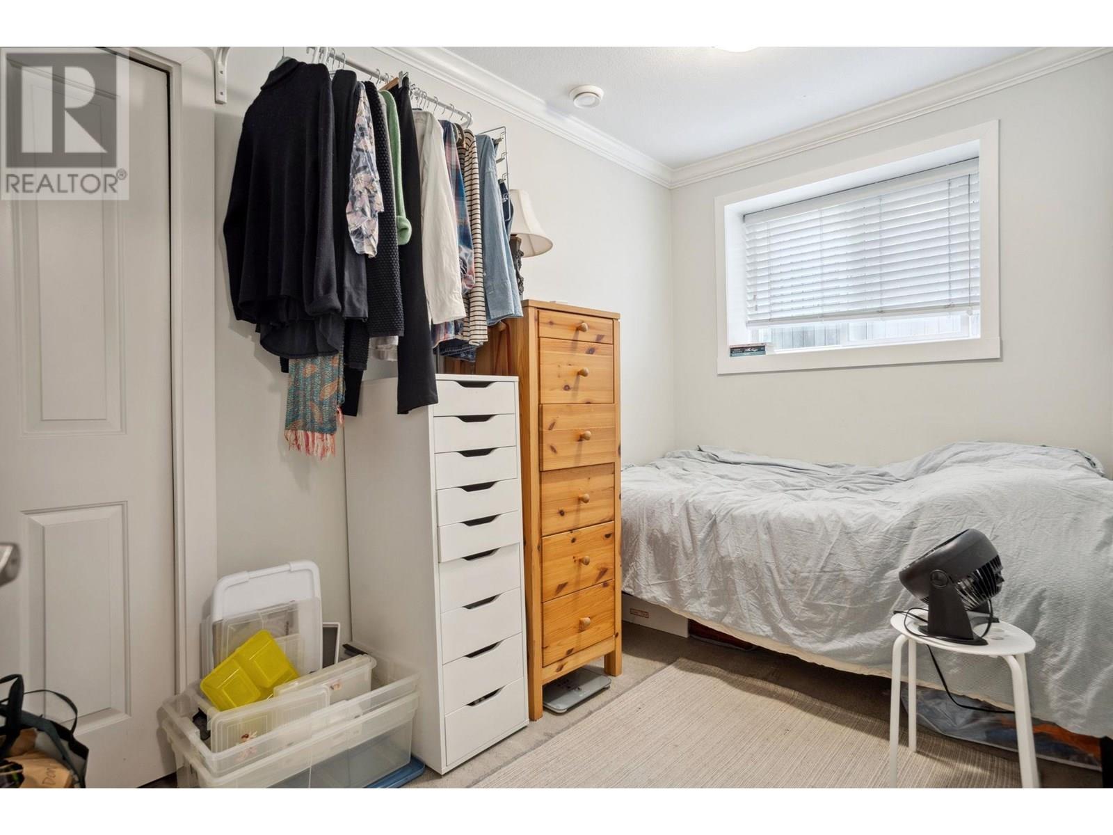Photo 24 of 5187 Sherbrooke Street, Vancouver BC