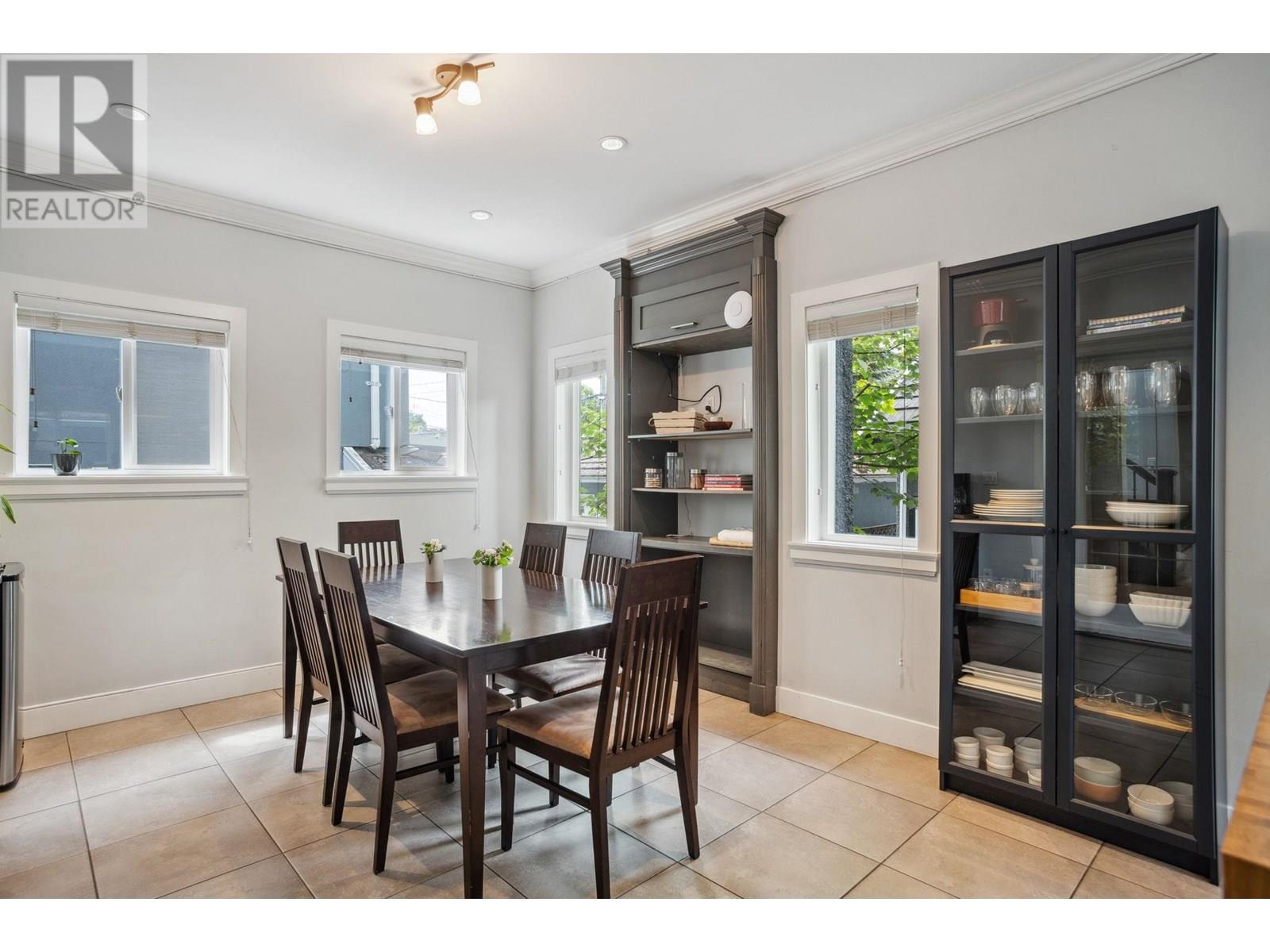 Photo 10 of 5187 Sherbrooke Street, Vancouver BC