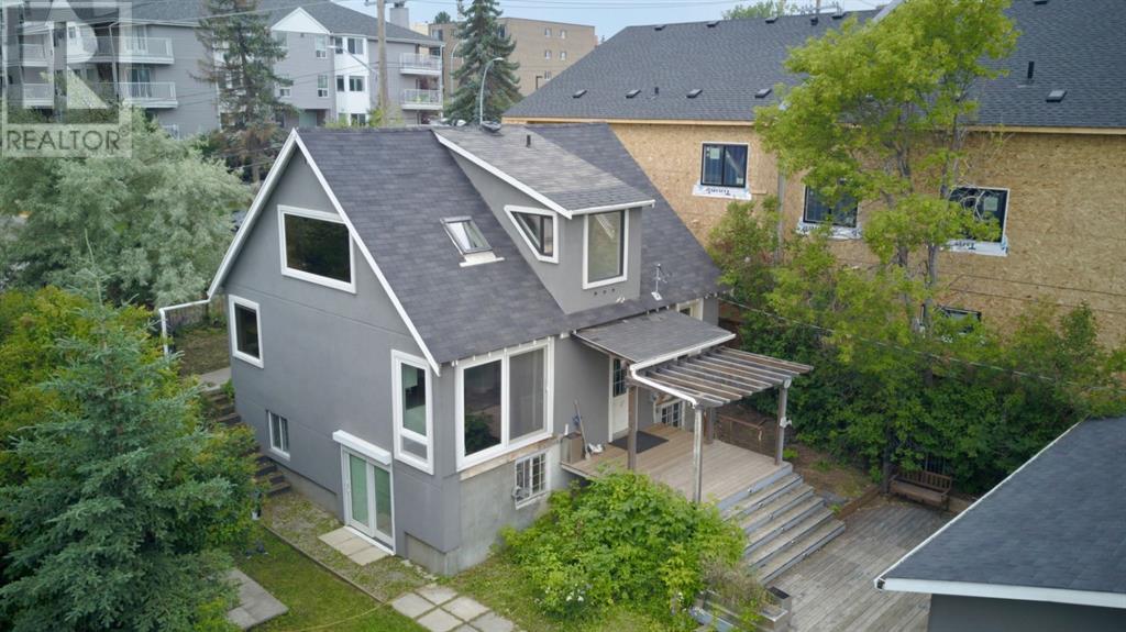 Single Family House for Sale in   Avenue SW Scarboro Calgary 