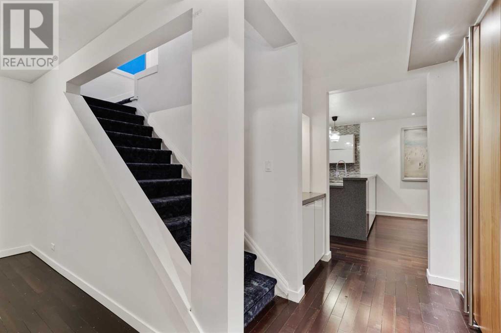 Single Family House for Sale in   Avenue SW Scarboro Calgary 