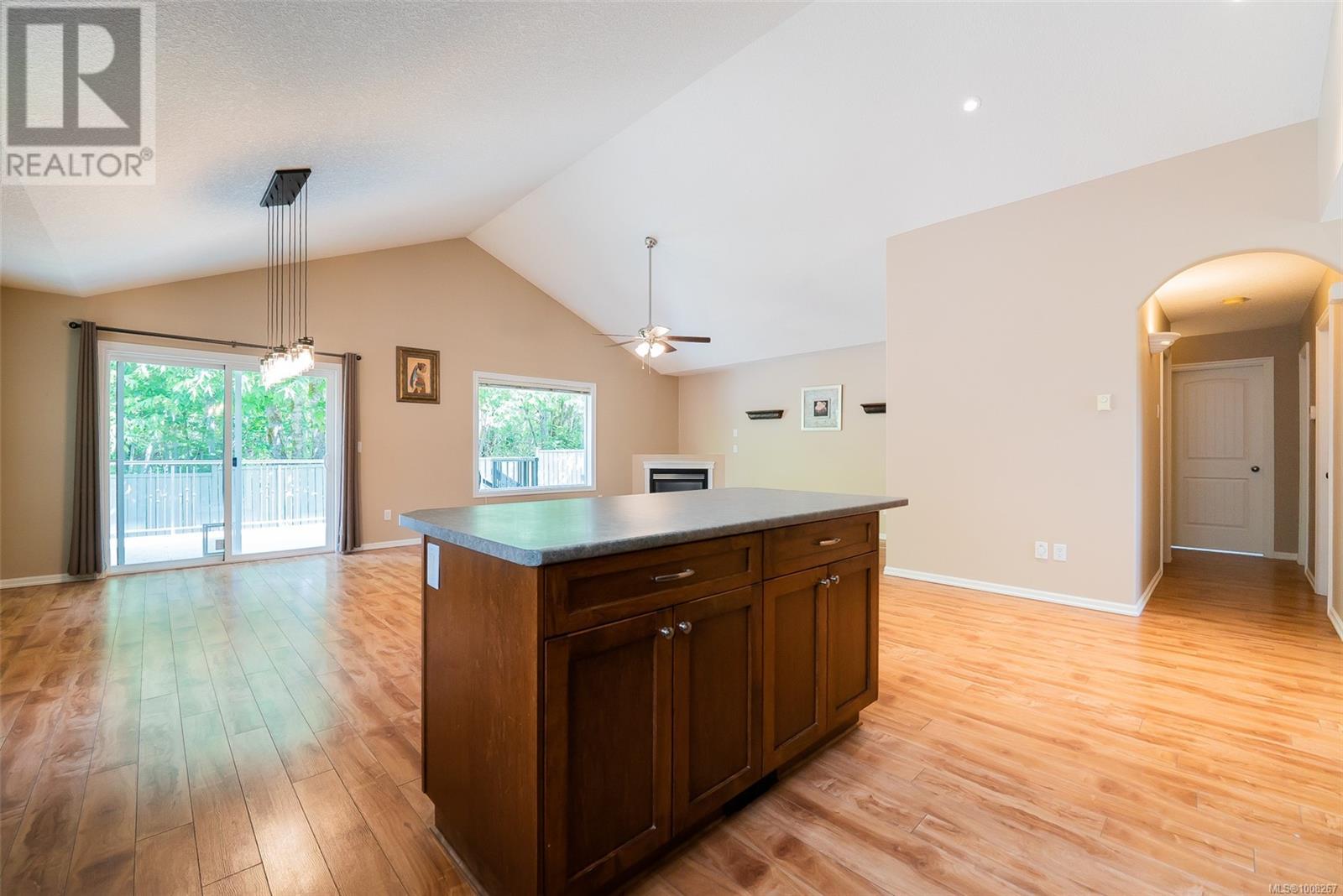 Photo 22 of 3309 Willowmere Cres, Nanaimo BC