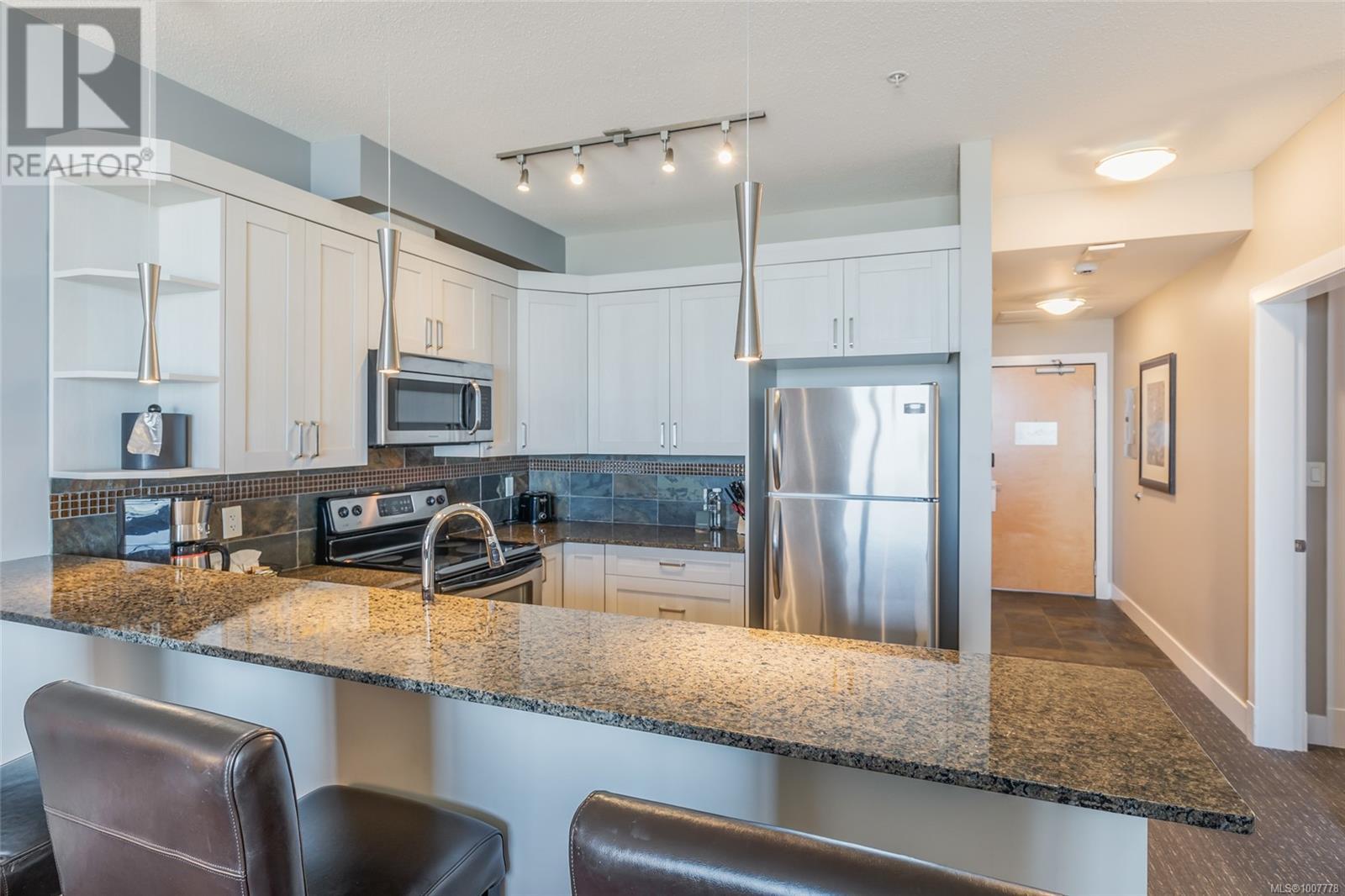 214/213D 181 Beachside Dr, Parksville