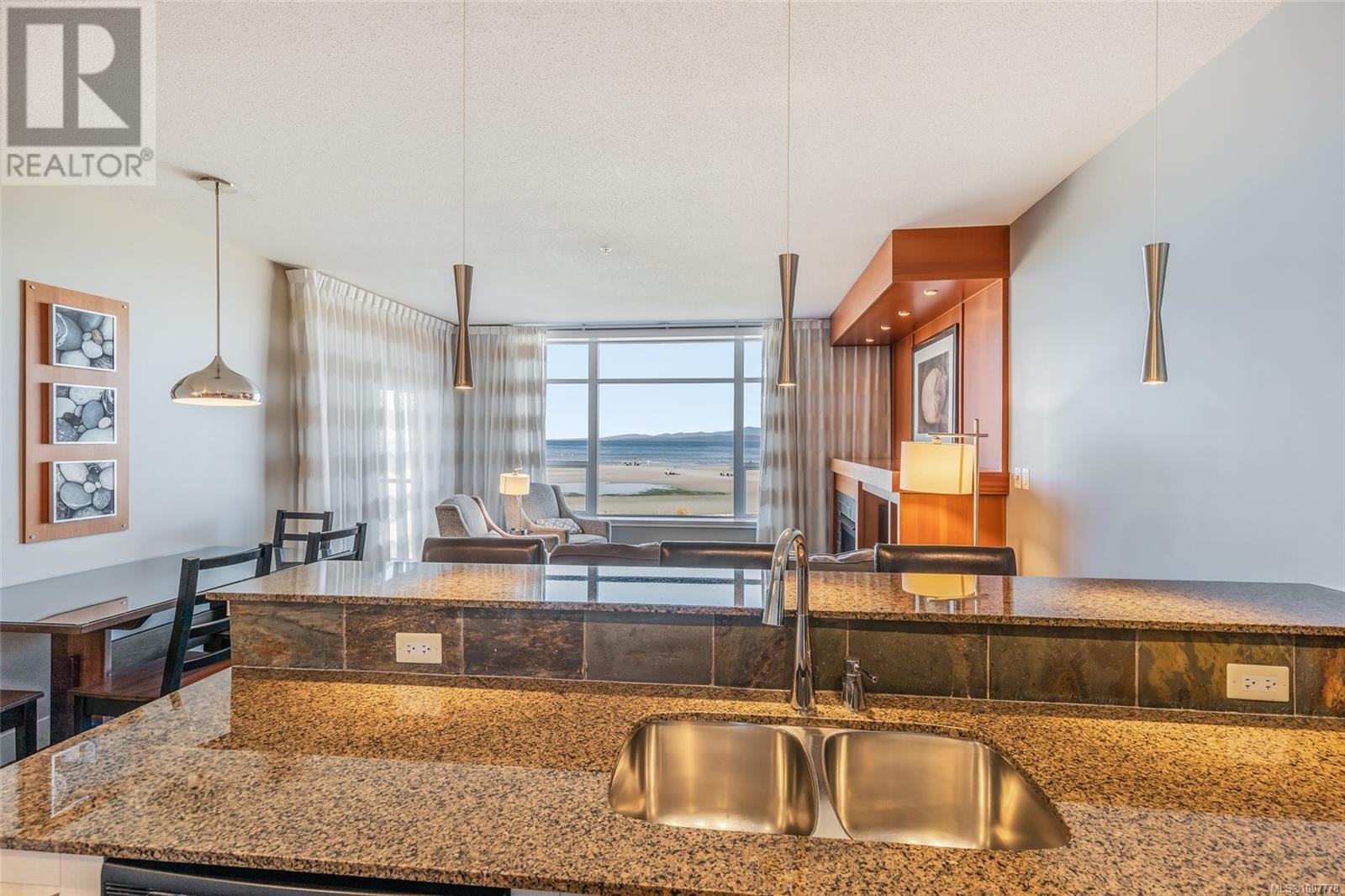214/213D 181 Beachside Dr, Parksville