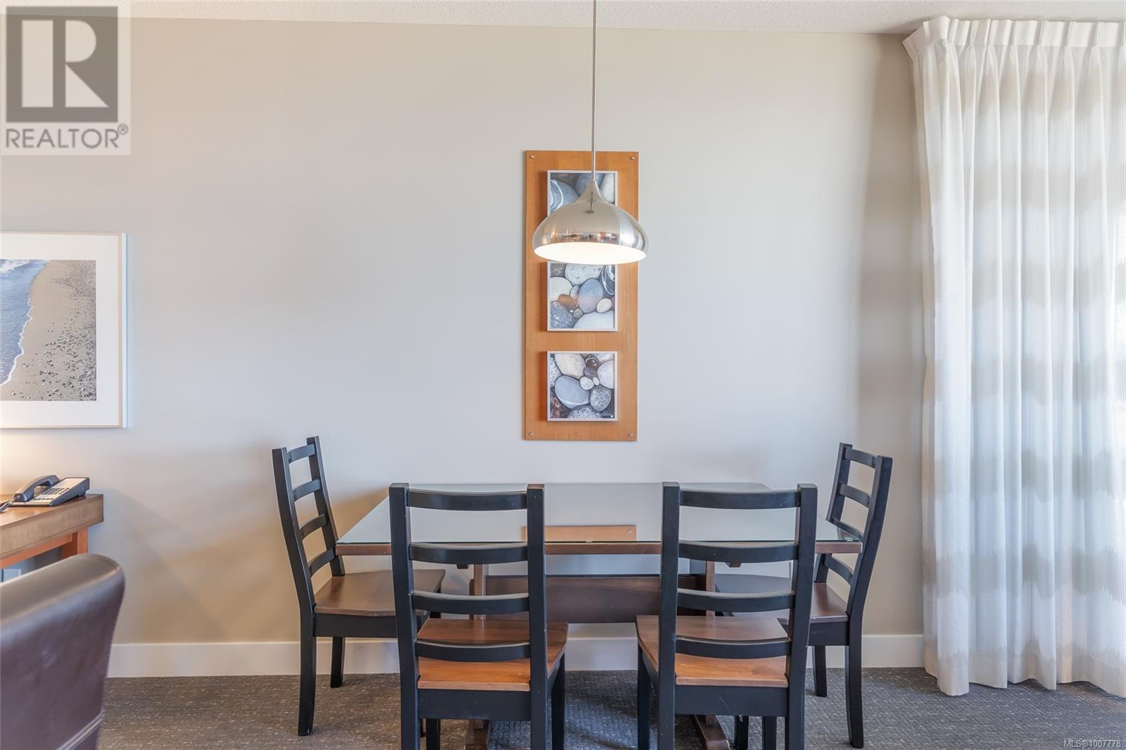 214/213D 181 Beachside Dr, Parksville