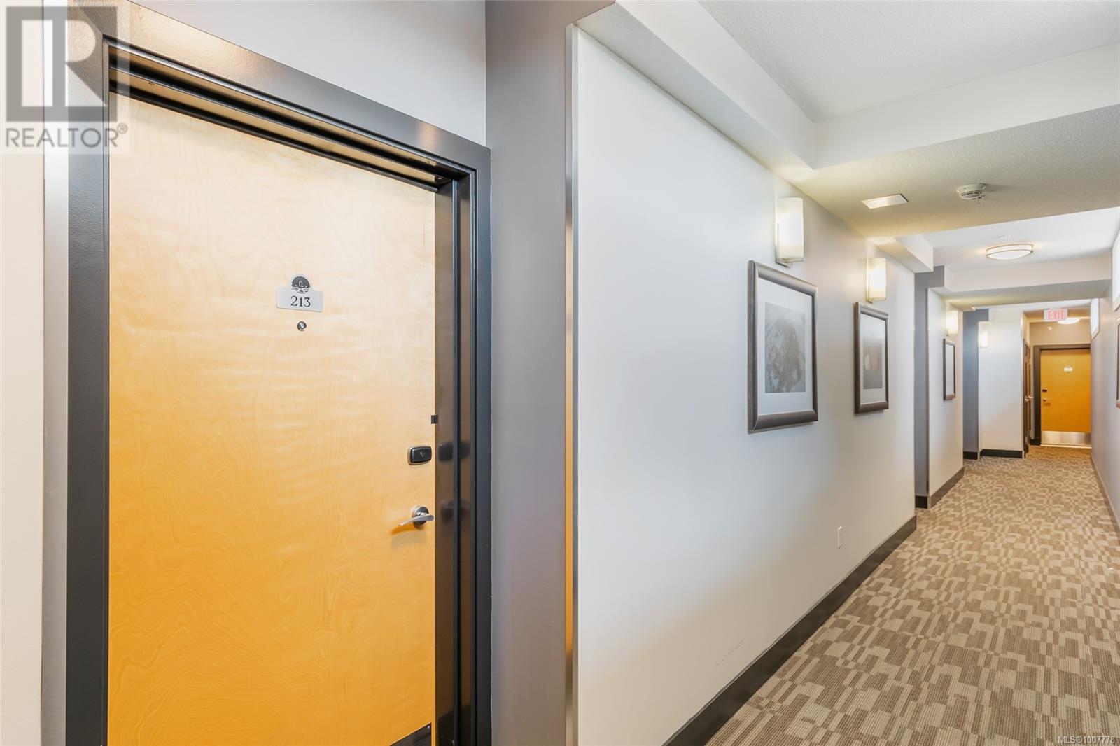 214/213D 181 Beachside Dr, Parksville