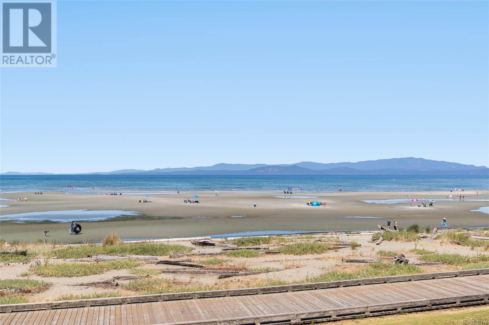214/213D 181 Beachside Dr, Parksville