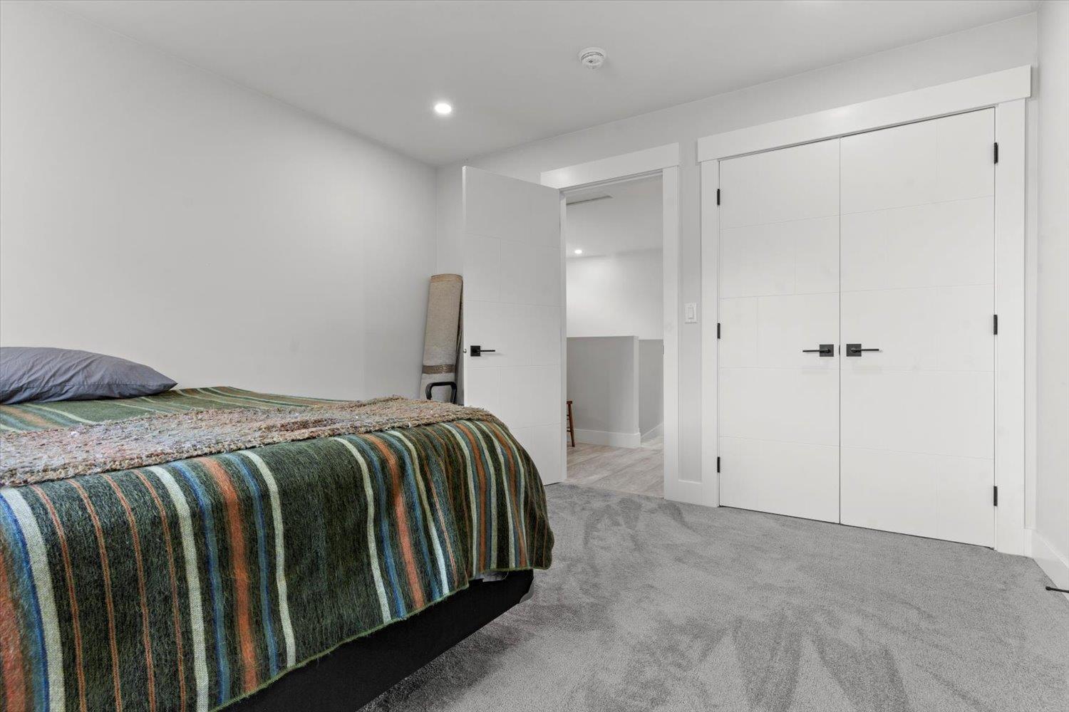 835 MYNG CRESCENT, Harrison Hot Springs, Harrison Hot Springs