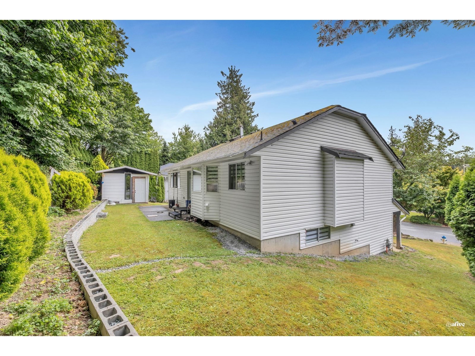 Photo 26 of 3047 Crossley Drive, Abbotsford BC