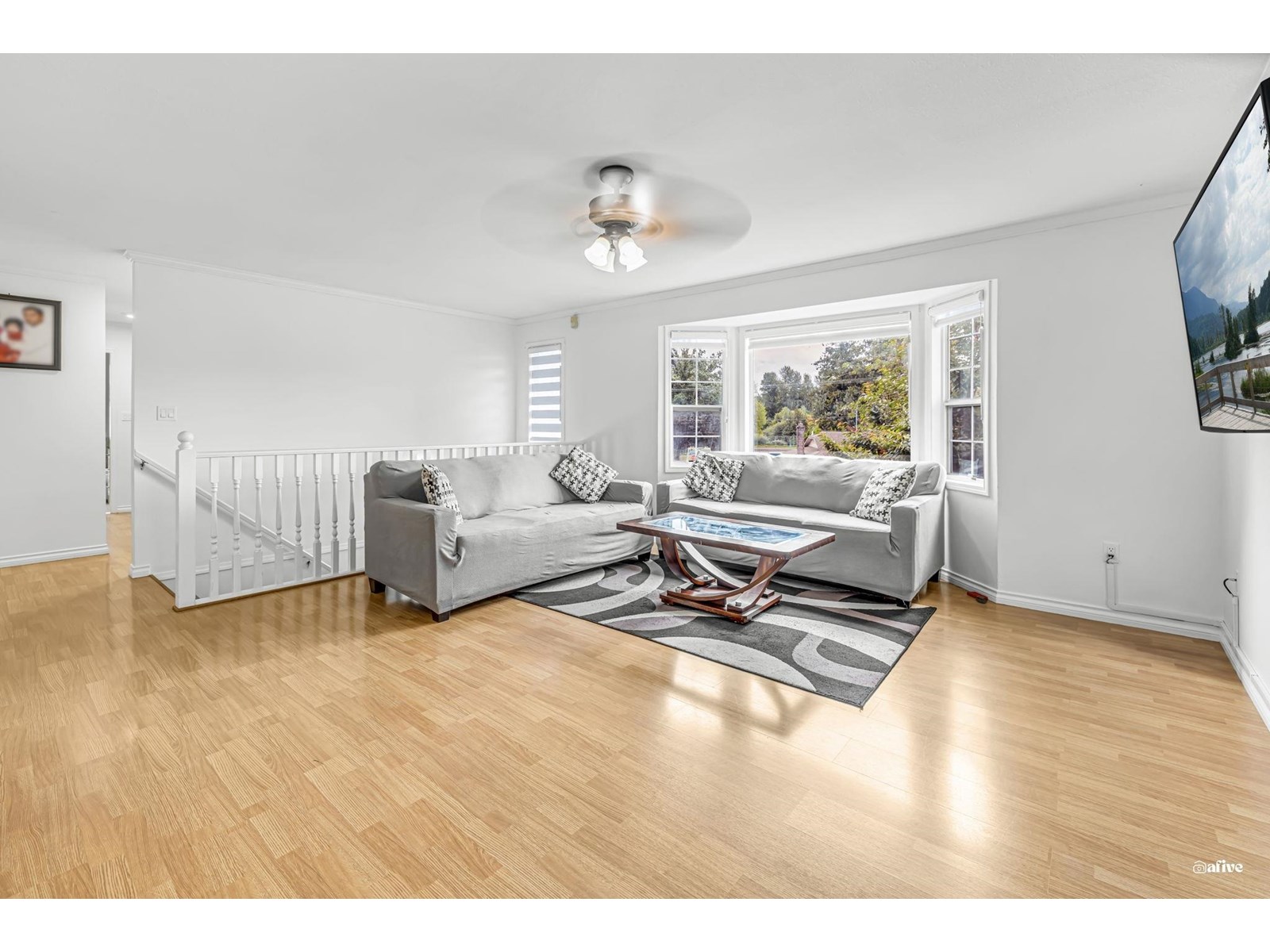 Photo 8 of 3047 Crossley Drive, Abbotsford BC