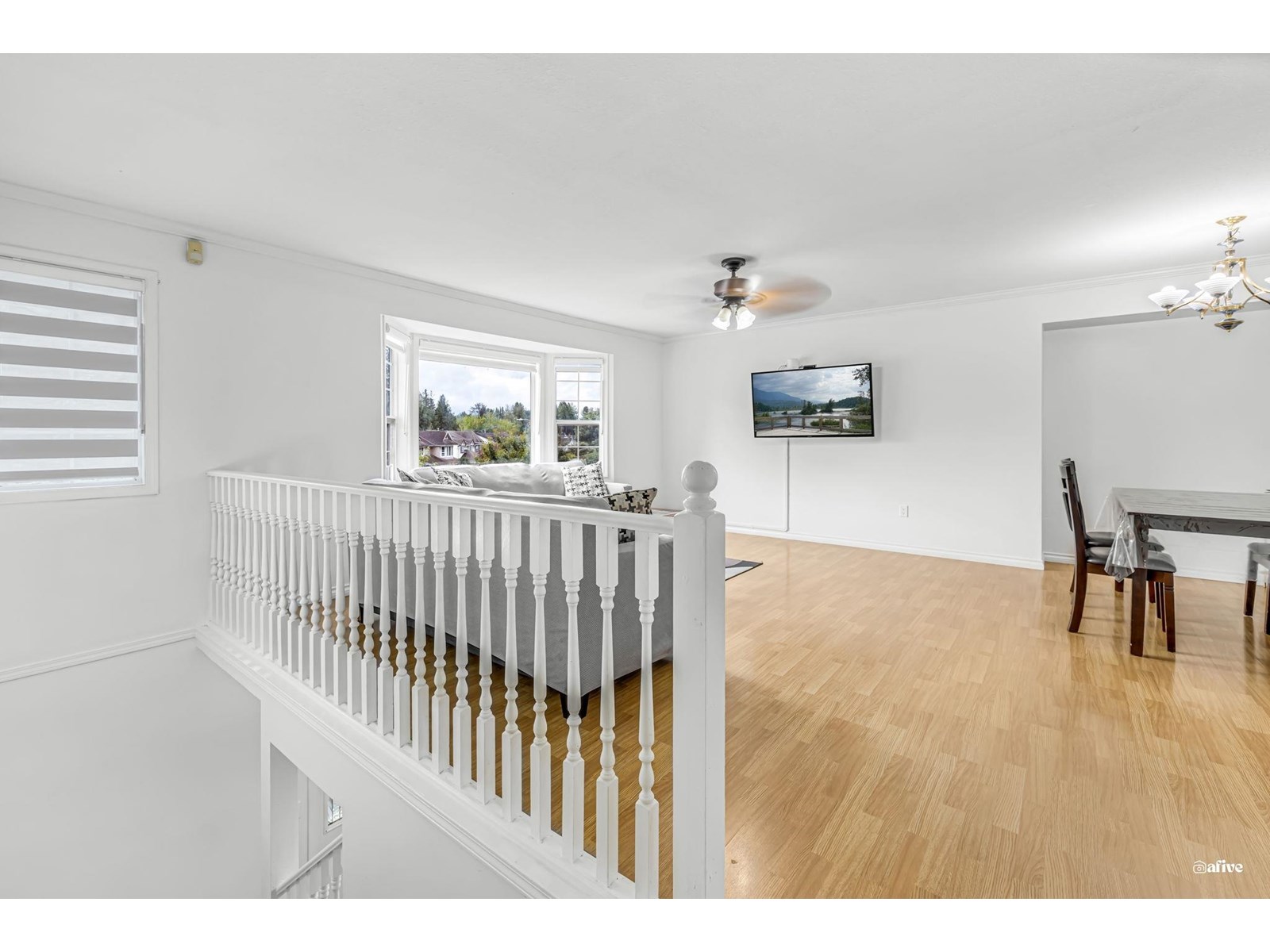 Photo 9 of 3047 Crossley Drive, Abbotsford BC